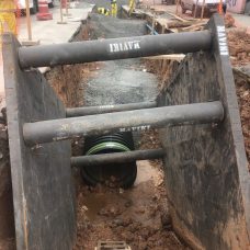 Obras de drenagem no entorno do Mercadão de Madureira
