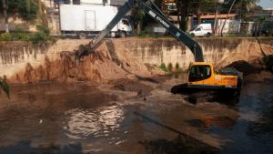 Canal do Anil recebeu servicos de desassoreamento