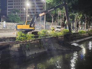 Limpeza do Canal do Mangue