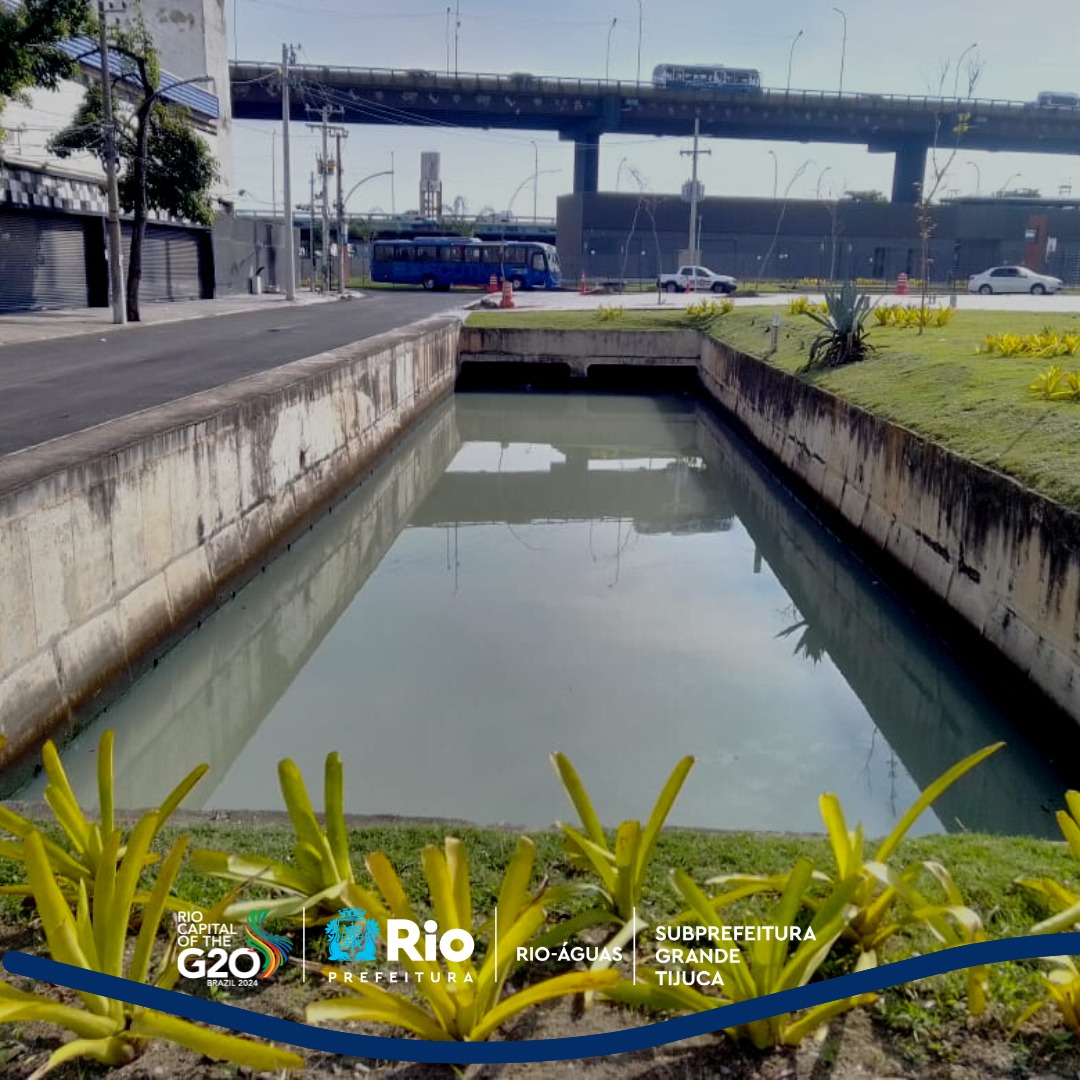 Limpeza do Canal da Rua São Cristóvão