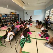 Trabalho Socioambiental da Comunidade do Rollas em escolas