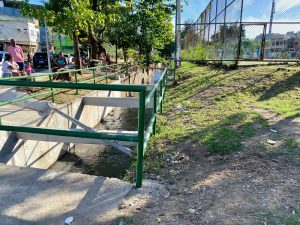 Rio Catarino recuperado na Praça do Skate de Padre MIguel